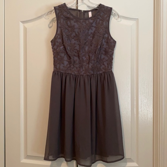 Target Small Grey Floral Dress - Picture 1 of 3